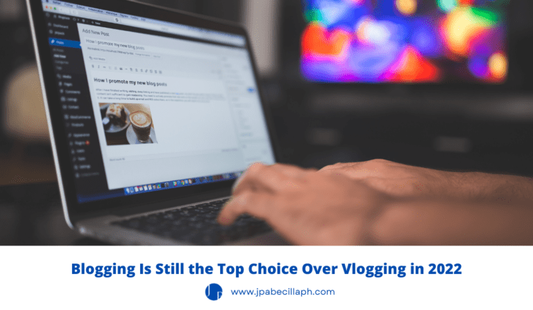 blogging vs vlogging in 2022
